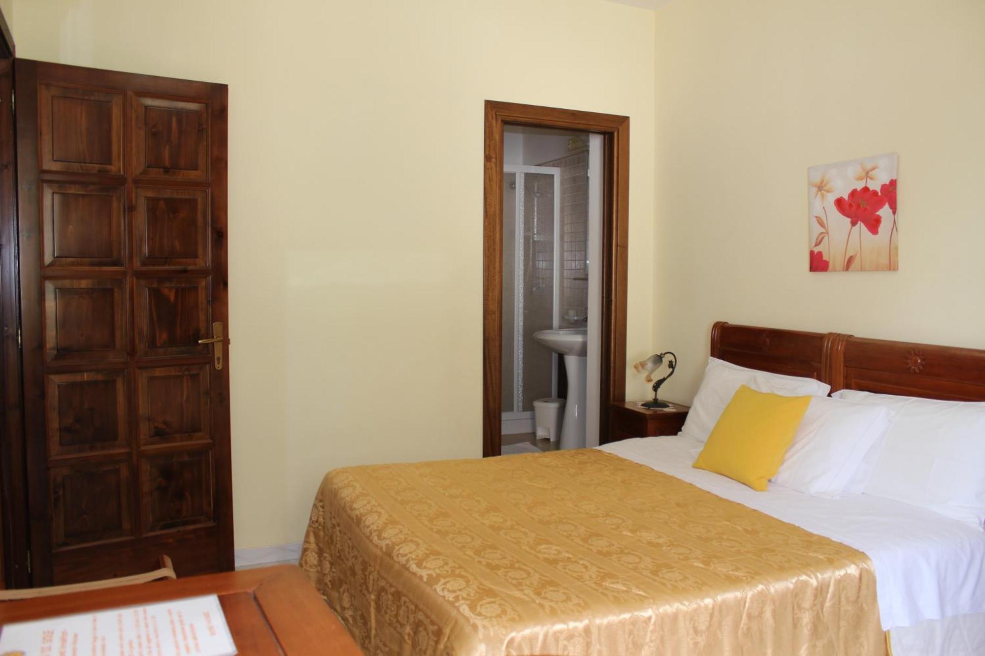 Raggio Di Sole Bed & Breakfast Macari Buitenkant foto