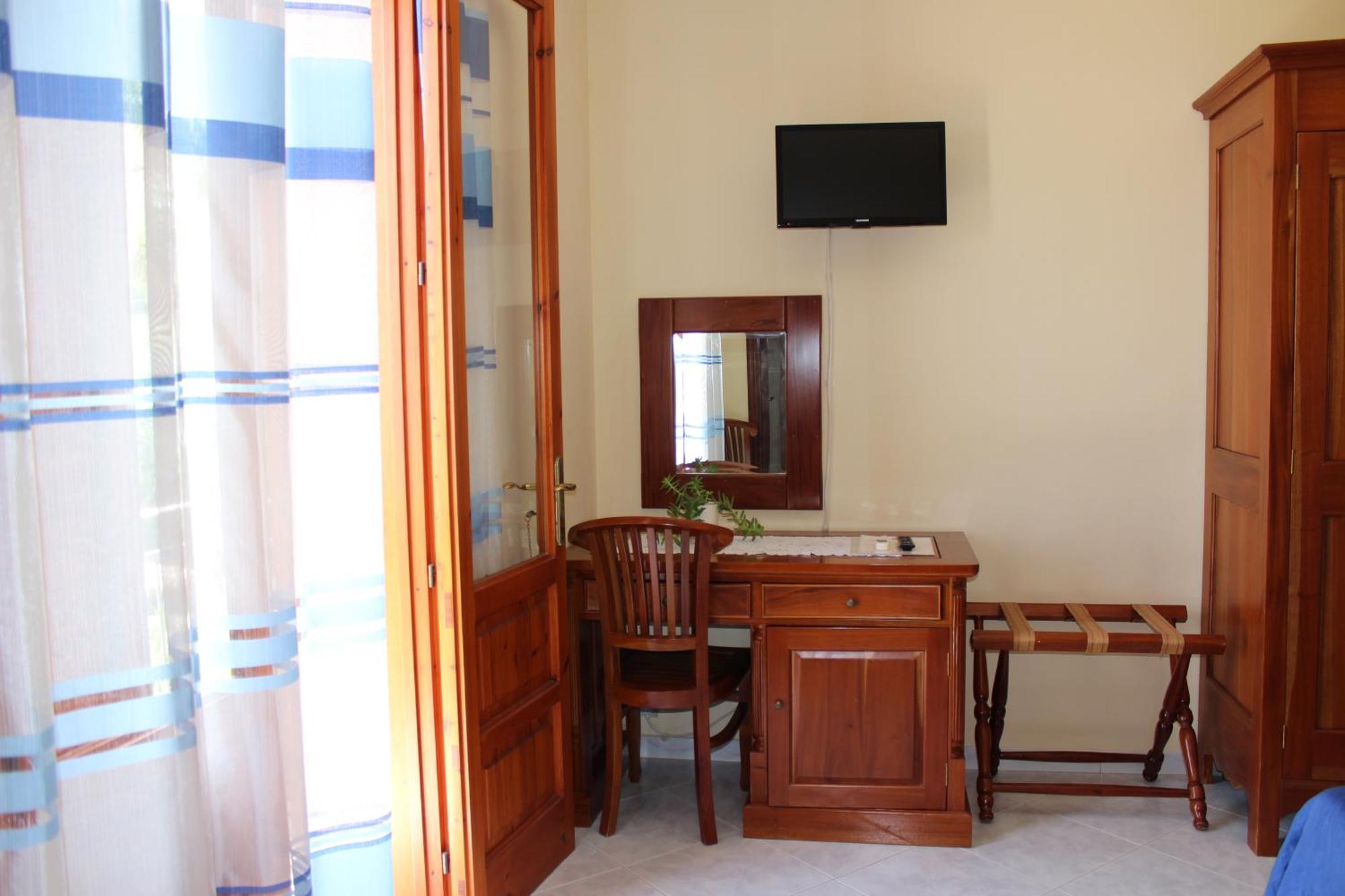 Raggio Di Sole Bed & Breakfast Macari Buitenkant foto