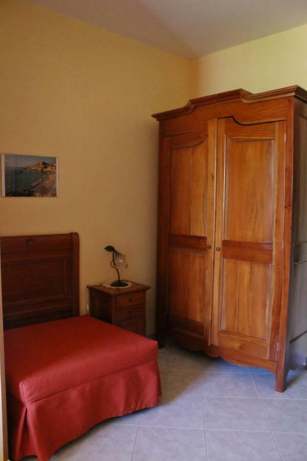 Raggio Di Sole Bed & Breakfast Macari Buitenkant foto