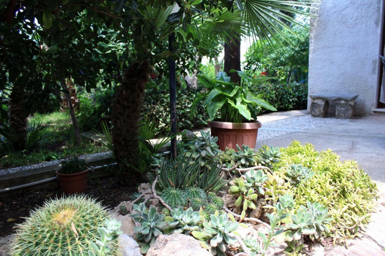 Raggio Di Sole Bed & Breakfast Macari Buitenkant foto