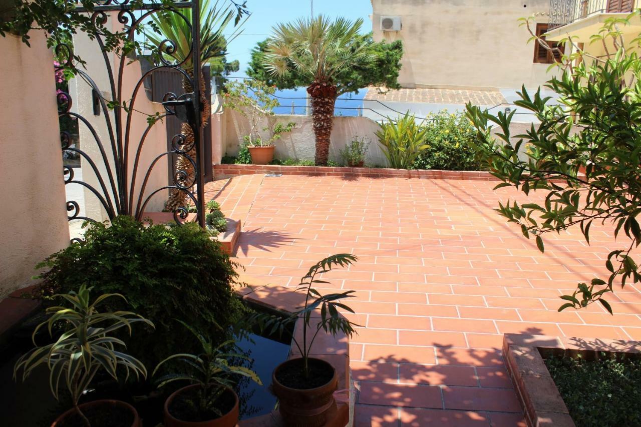 Raggio Di Sole Bed & Breakfast Macari Buitenkant foto